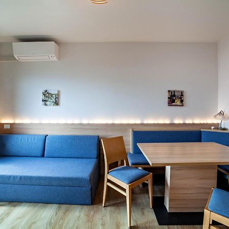 Hotel-Garni Appartement Gartenheim 첸나 외부 사진