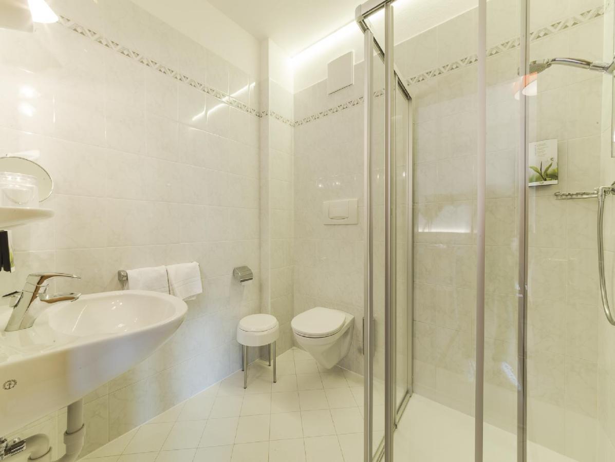 Hotel-Garni Appartement Gartenheim 첸나 객실 사진
