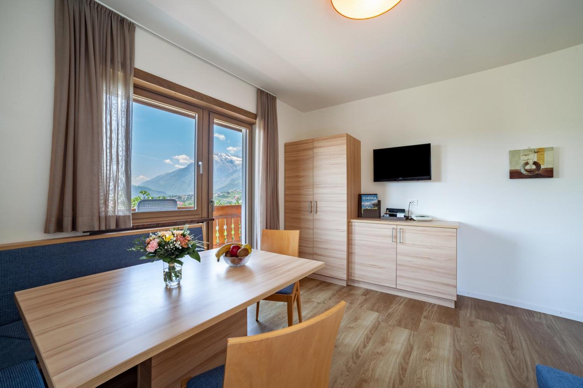 Hotel-Garni Appartement Gartenheim 첸나 외부 사진