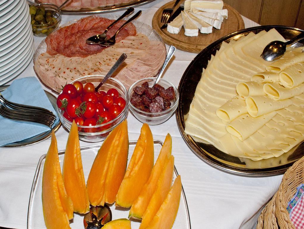Hotel-Garni Appartement Gartenheim 첸나 외부 사진